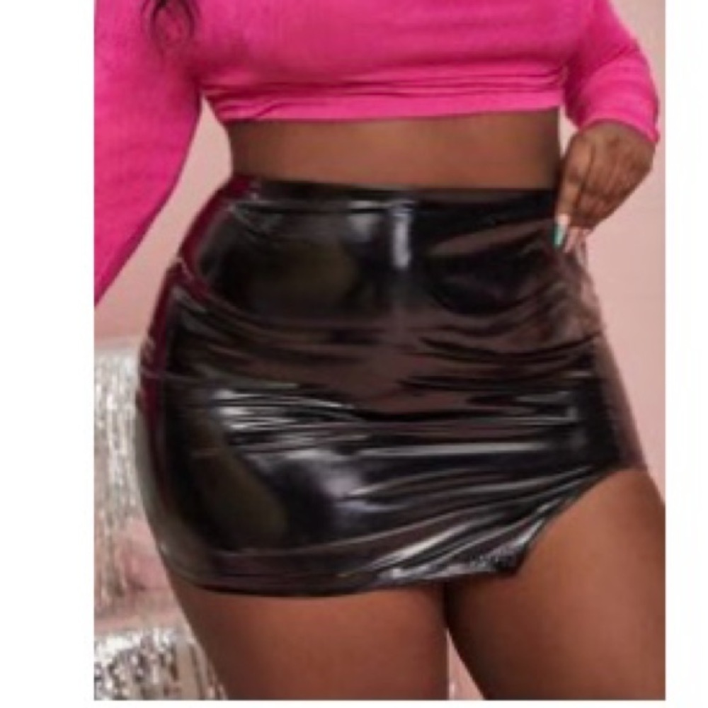 Black Slit Leather Look Vinyl Mini Skirt